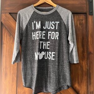Disney Parks Charcoal Gray Women’s‎ M Tee